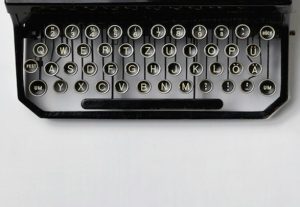 Eu vou revisar e corrigir seu texto