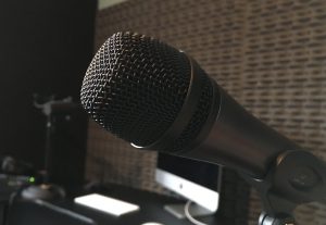 Eu vou fazer sua narração/locução semi-profissional