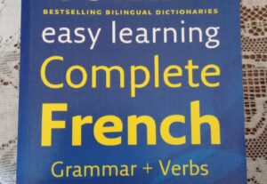 Eu vou traduzir seus textos de inglês ou francês.