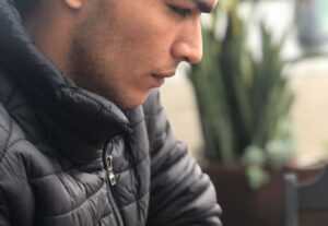 Eu vou Gravar um vídeo para sua empresa ou produto e designe...