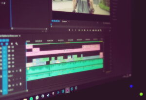 Eu vou editar seus vídeos até você gostar.