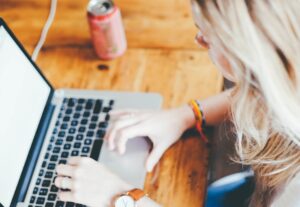 Eu vou escrever artigos de até 800 palavras com seo