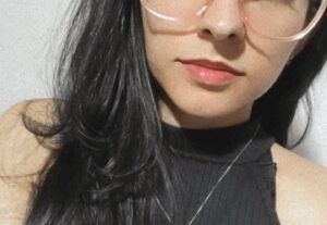 Eu vou gravar áudios, realizar transcrições e revisões