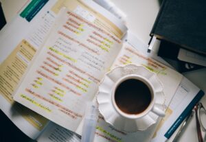 Eu vou traduzir seus textos do inglês/espanhol para portuguê...