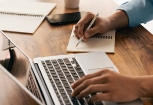 Eu vou escrever seu texto com técnicas Seo