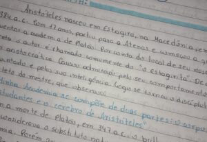 Eu vou Traduzir textos de inglês e espanhol para o Português...