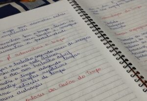 Eu vou Digitar seus documentos e curriculum .
