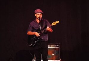 Eu vou Editar, vídeos,fotos, música ambiente o que precisar