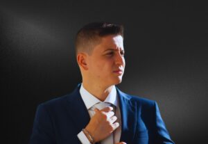 Eu vou escrever copies persuasivas melhorando seus resultado...