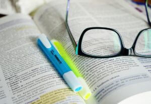 Eu vou fazer a revisão do seu texto ou trabalho acadêmico