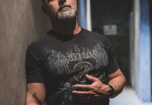 Eu vou melhorar seu texto e traduzi-lo para o inglês.