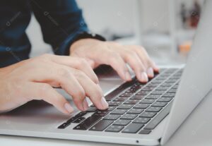 Eu vou digitar textos para você.