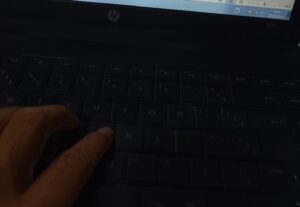 Eu vou digitar textos diversos, por 20,00/folha.