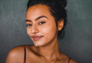 Eu vou editar suas fotos melhorando qualidade e cores
