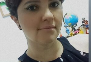 Eu vou traduzir textos de língua espanhola e portuguesa