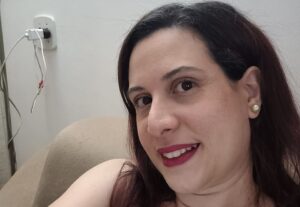 Eu vou digitar e editar textos para você.