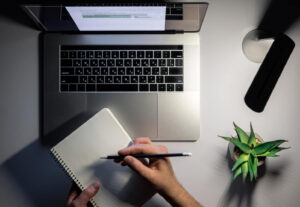 Eu vou digitar textos para seu negócio ou trabalho pessoal