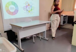 Eu vou digitar textos, redações e artigos com rapidez.