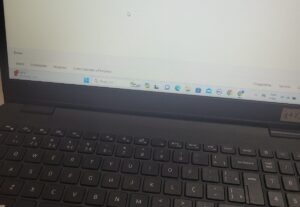 Eu vou digitar, criar e/ou traduzir seu texto.