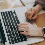 Eu vou digitalizar e/ou revisar textos para você.