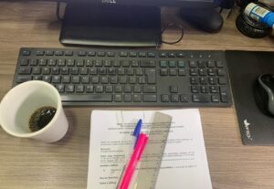 Eu vou digitar textos de qualquer tema que desejar.