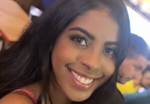 Eu vou gravar o comercial para seu produto ou serviço.