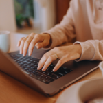 Eu vou digitar, criar seu texto ou narrá-lo.