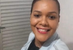 Eu vou digitar para você, textos, legendas e mais.