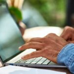 Eu vou Digitar textos para sua empresa.