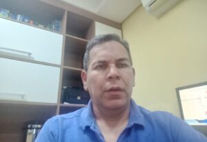 Eu vou digitar e redigir textos
