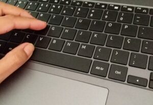 Eu vou Digitar seu texto com competência e rapidez.