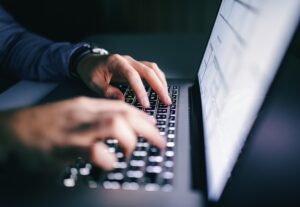 Eu vou digitar texto ou documentos.