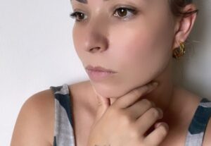 Eu vou fazer o comercial para seu produto ou serviço.