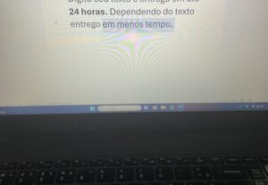 Eu vou digitar textos e redações