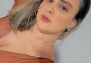 Eu vou digitalizar textos e criar imagens para o seu produto