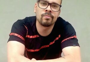 Eu vou fazer Ebooks profissionais para você.