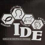 Eu vou fazer Design Gráfico empresarial , artístico