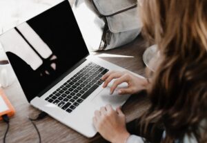 Eu vou digitar textos com eficiência para você