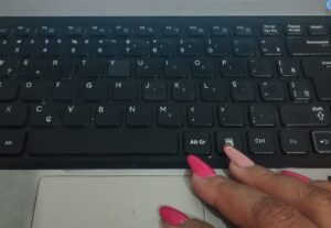 Eu vou fazer seus textos ou planilhas com eficiência.