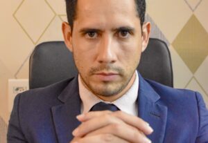 Eu vou digitar seu texto em 24h