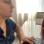 Eu vou digitar, traduzir e transcrever textos em Português.
