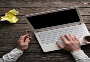 Eu vou digitar seu texto, com agilidade e rapidez.