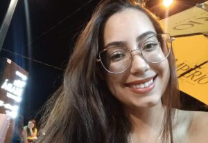 Eu vou fazer um comercial/propaganda do seu produto/serviço.
