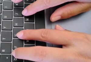 Eu vou digitar textos para você que precisa.