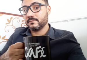 Eu vou te ajudar a criar um ChatBot direto no seu celular
