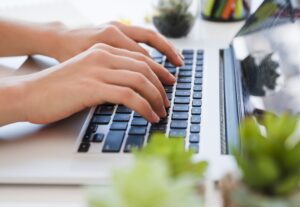 Eu vou digitar textos pelo anunciado até 2000 palavras