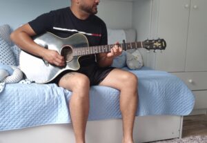 Eu vou dar a minha voz à sua música