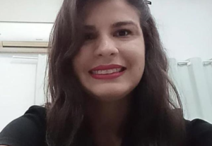 Eu vou fazer  Edição de vídeos para tiktok/ artes para redes...