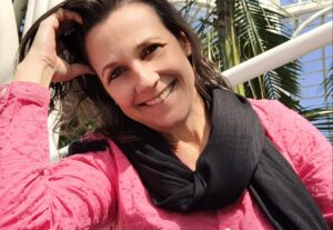 Eu vou transcrever/corrigir áudios e vídeos com excelência