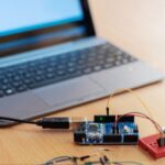 Eu vou Programar seu Arduino para você.